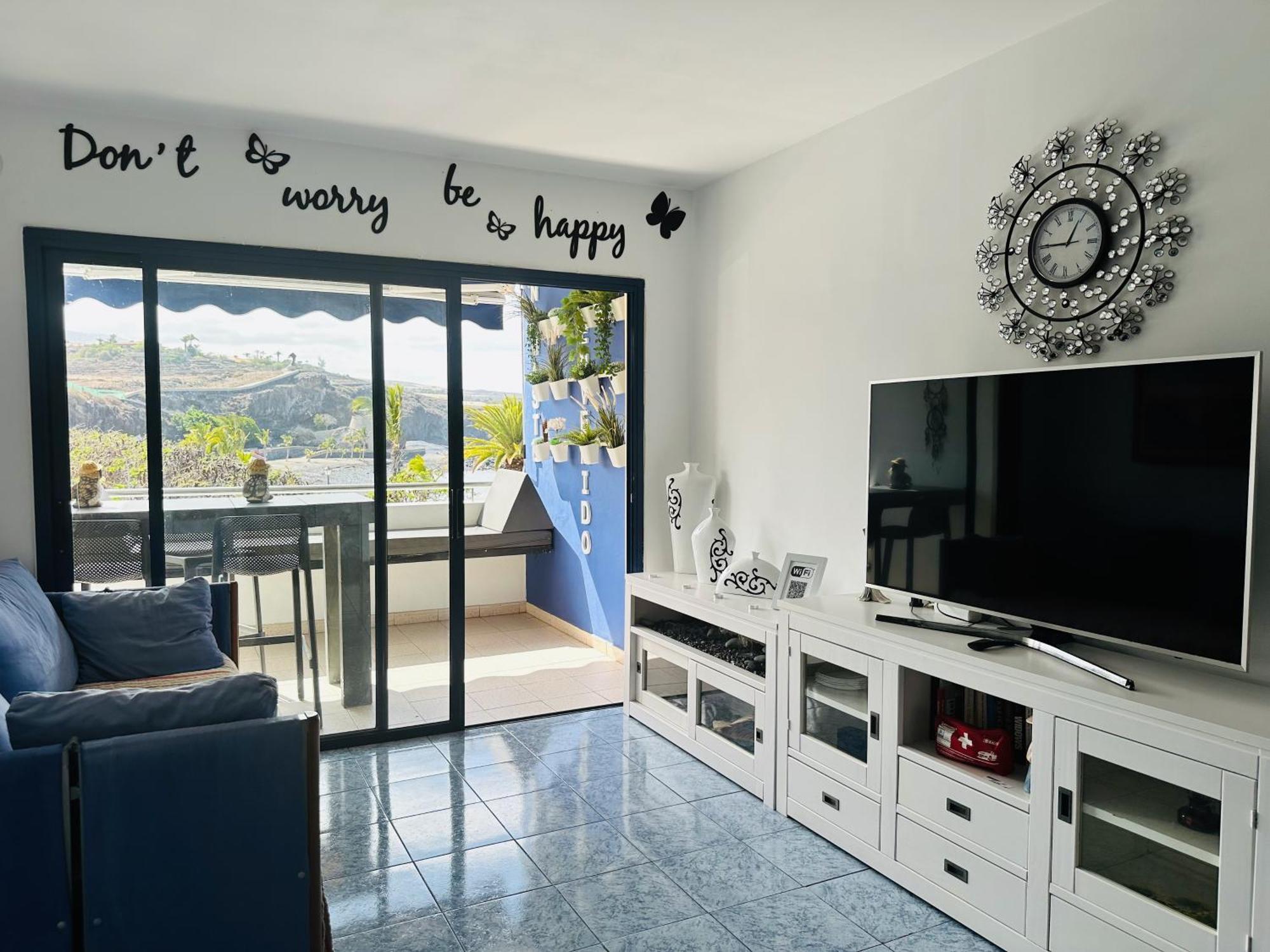 Pambnb - Chic Beachside Apartment Playa San Juan ภายนอก รูปภาพ