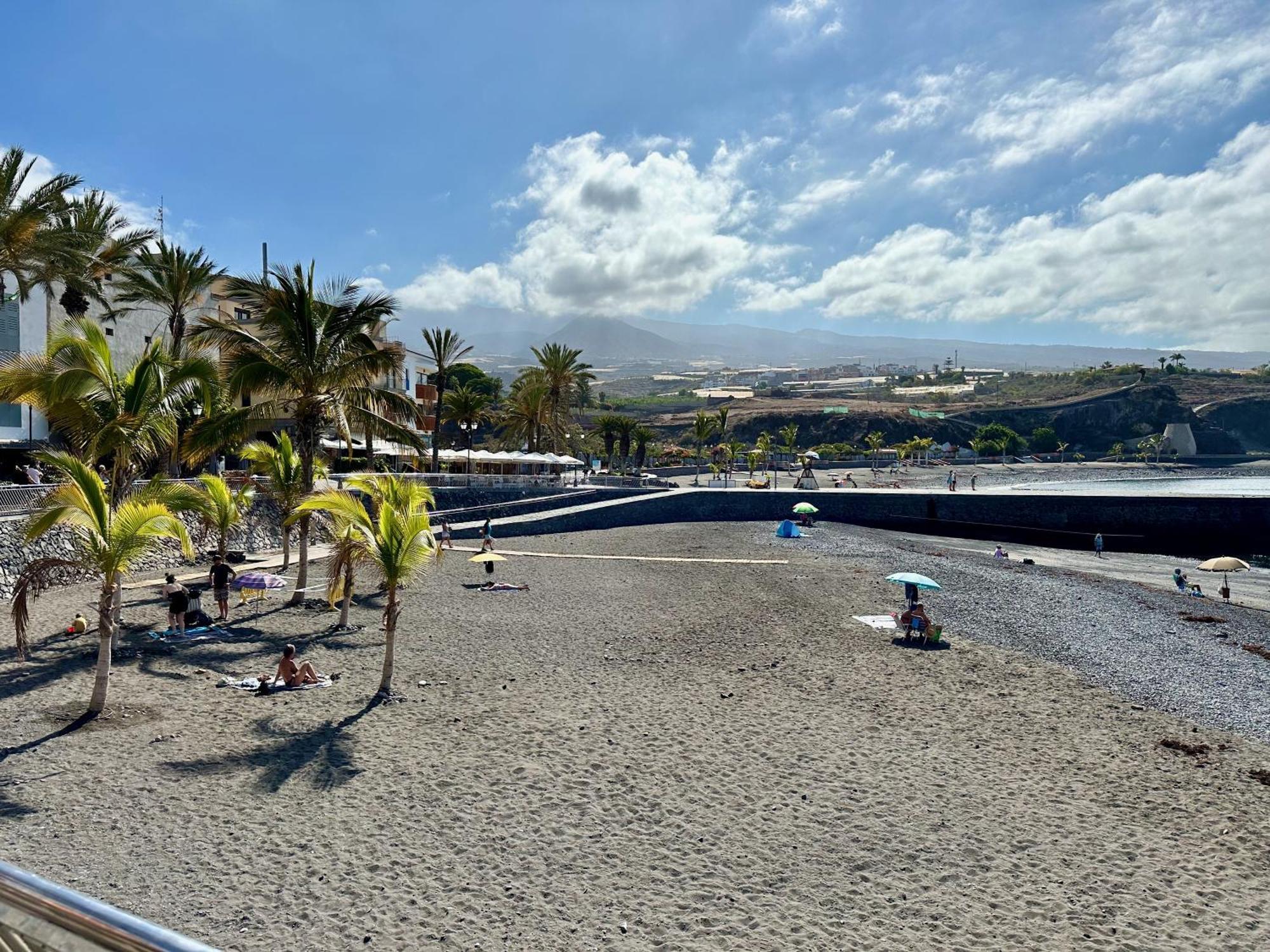 Pambnb - Chic Beachside Apartment Playa San Juan ภายนอก รูปภาพ