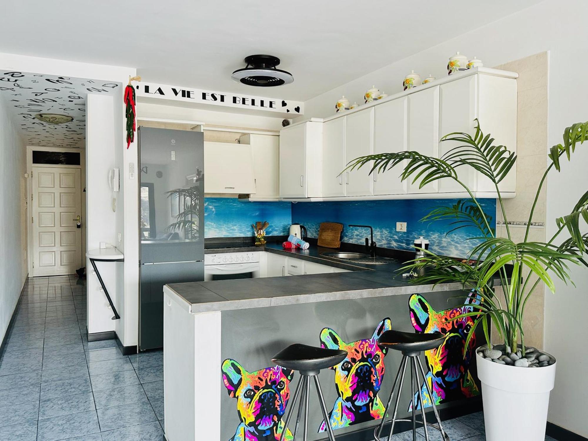 Pambnb - Chic Beachside Apartment Playa San Juan ภายนอก รูปภาพ